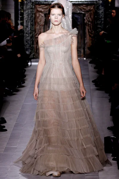 Look 39